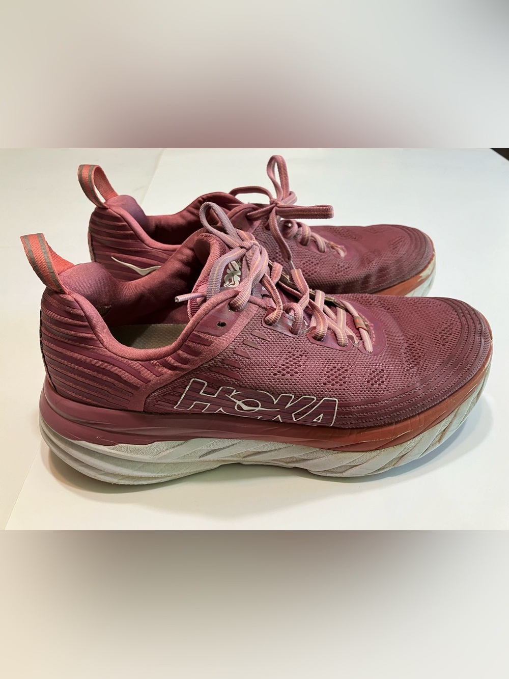 Hoka One One Bondi 6 Size 8.5 Athletic Running Shoes